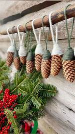 34 Pine Cone Crafts - Diy Christmas Decorations & Ornament Ideas Using Pine Cones