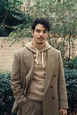 Aaron Dominguez