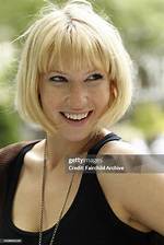 Actress Graynor