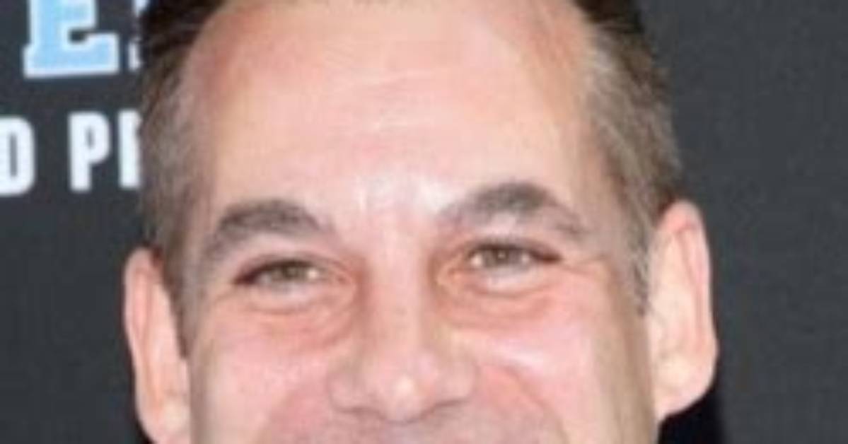 Adrian Pasdar Height