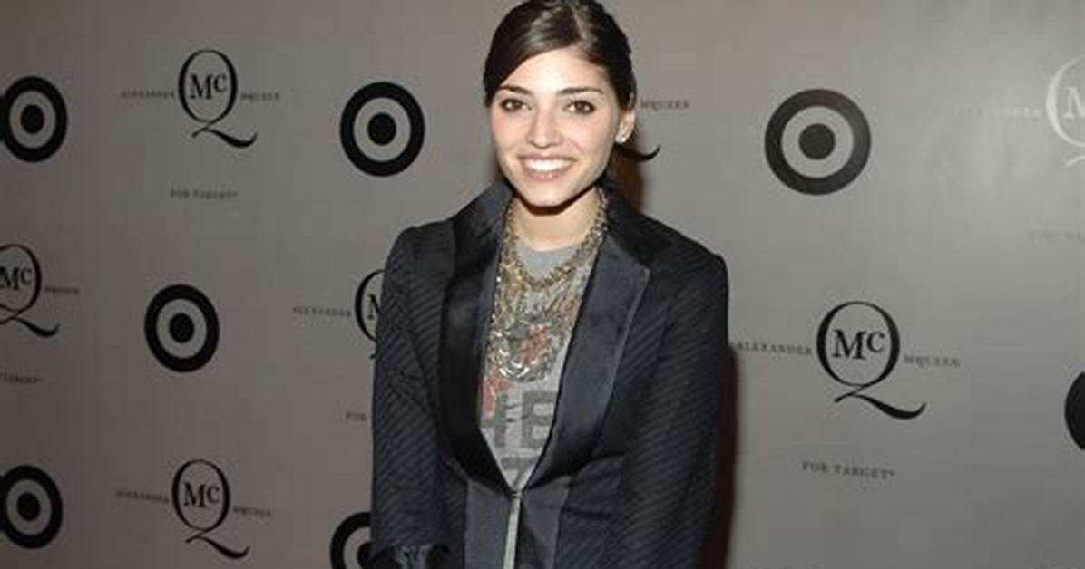 Amanda Setton