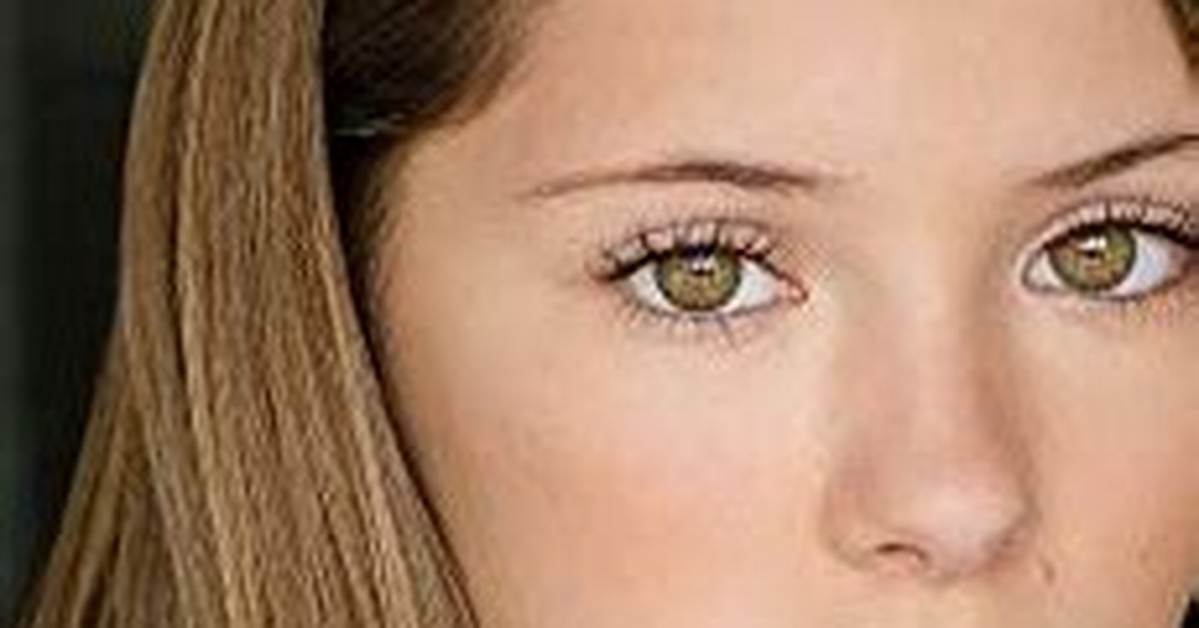 Angela Winiewicz