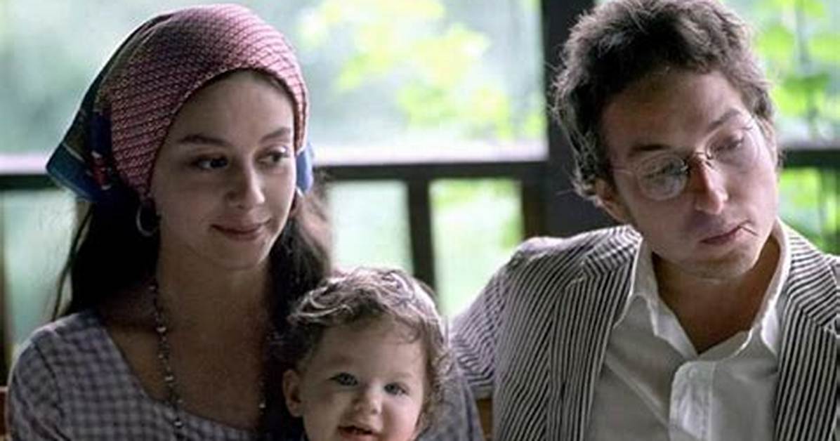 Anna Dylan