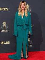 Annie Murphy Height