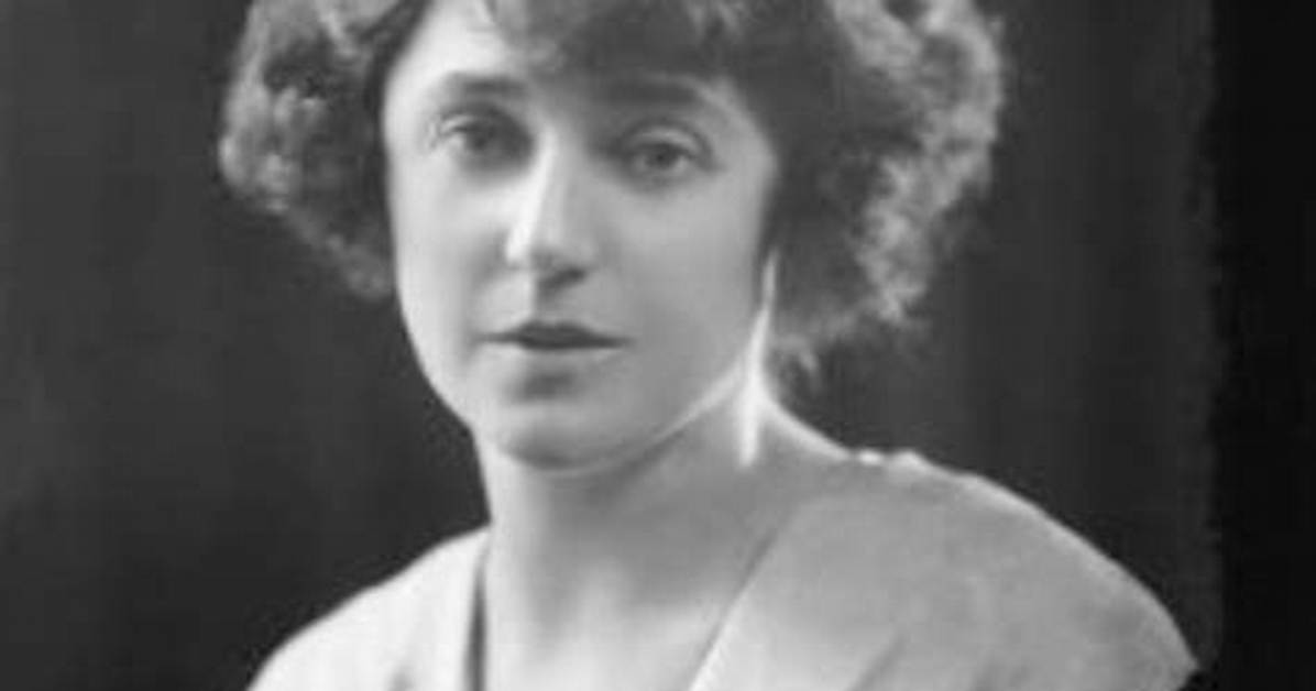 Auriol Lee