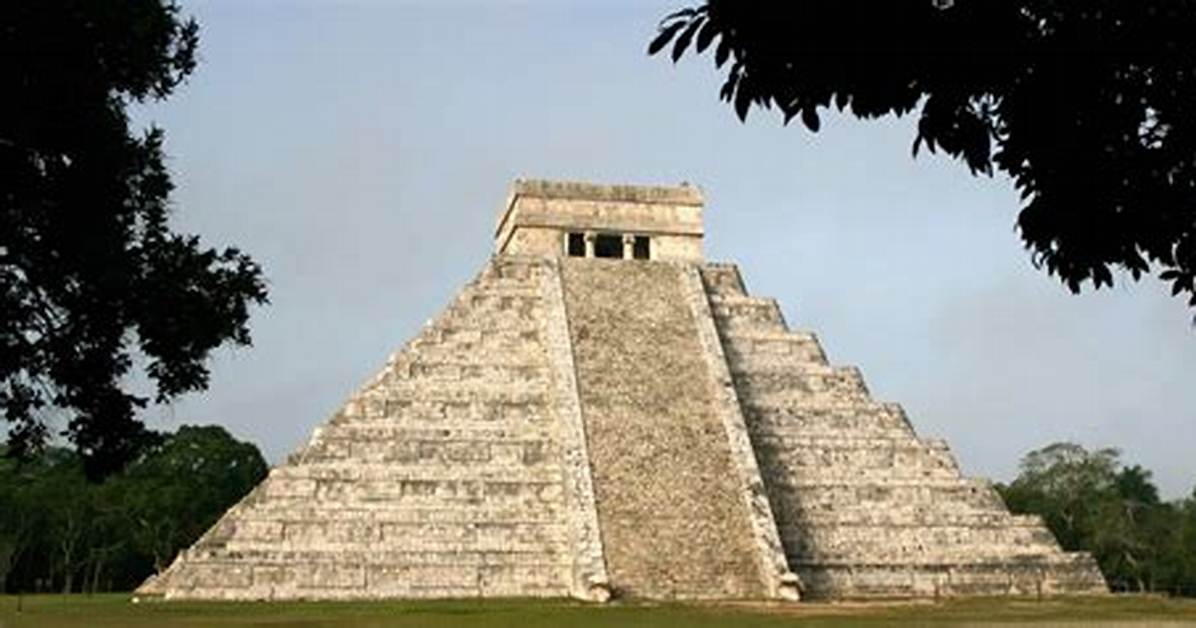 Aztec Pyramid