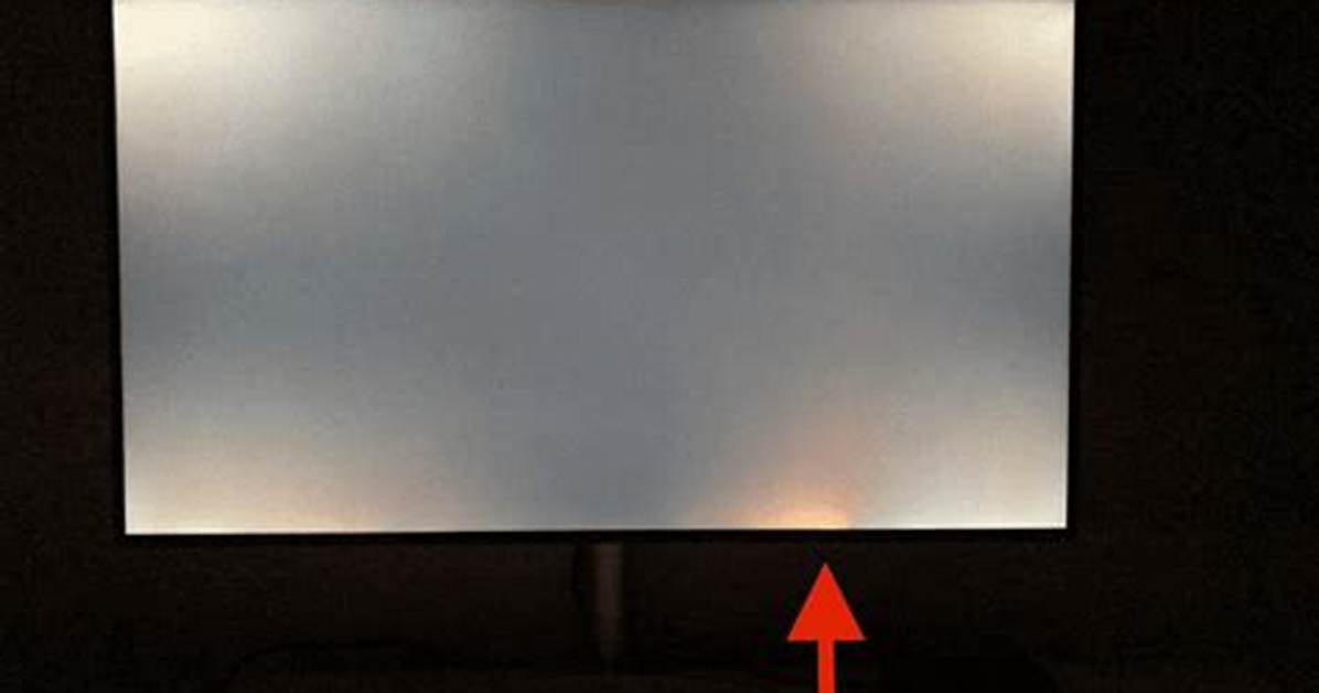 Backlight Bleed