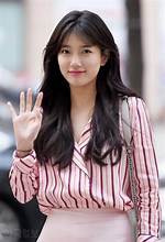 Bae Suzy Height