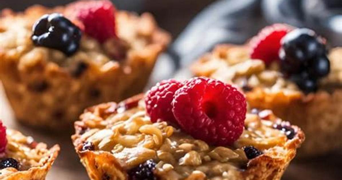 Baked Oatmeal Cups (Healthy & Easy)