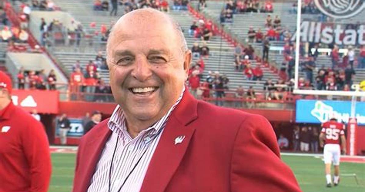 Barry Alvarez