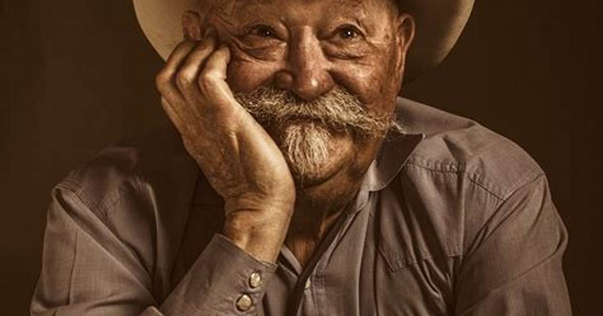 Barry Corbin