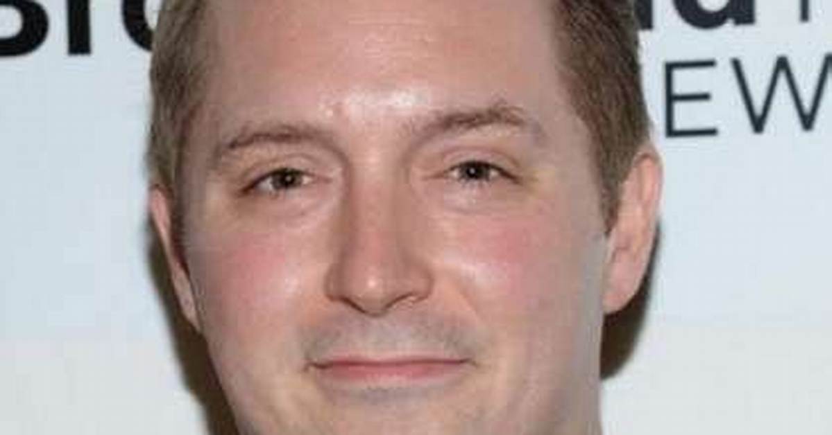 Beck Bennett Height