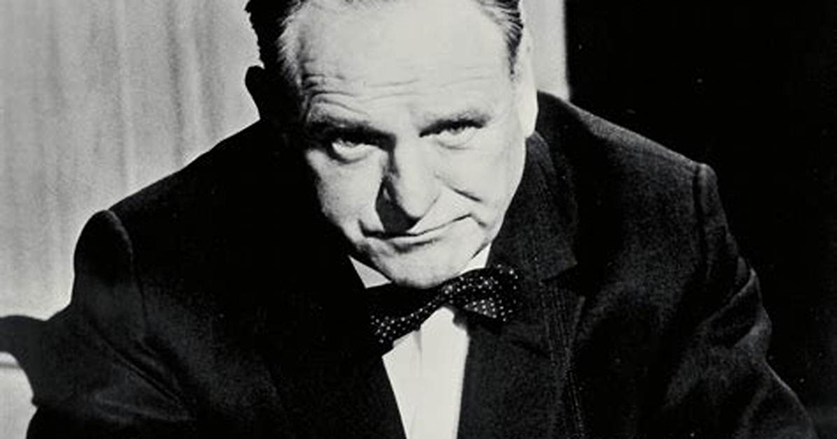 Bernard Lee