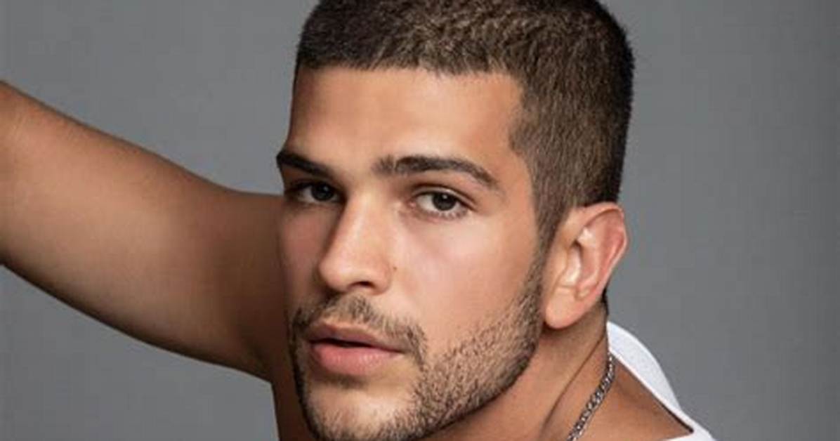 Bernardo Flores