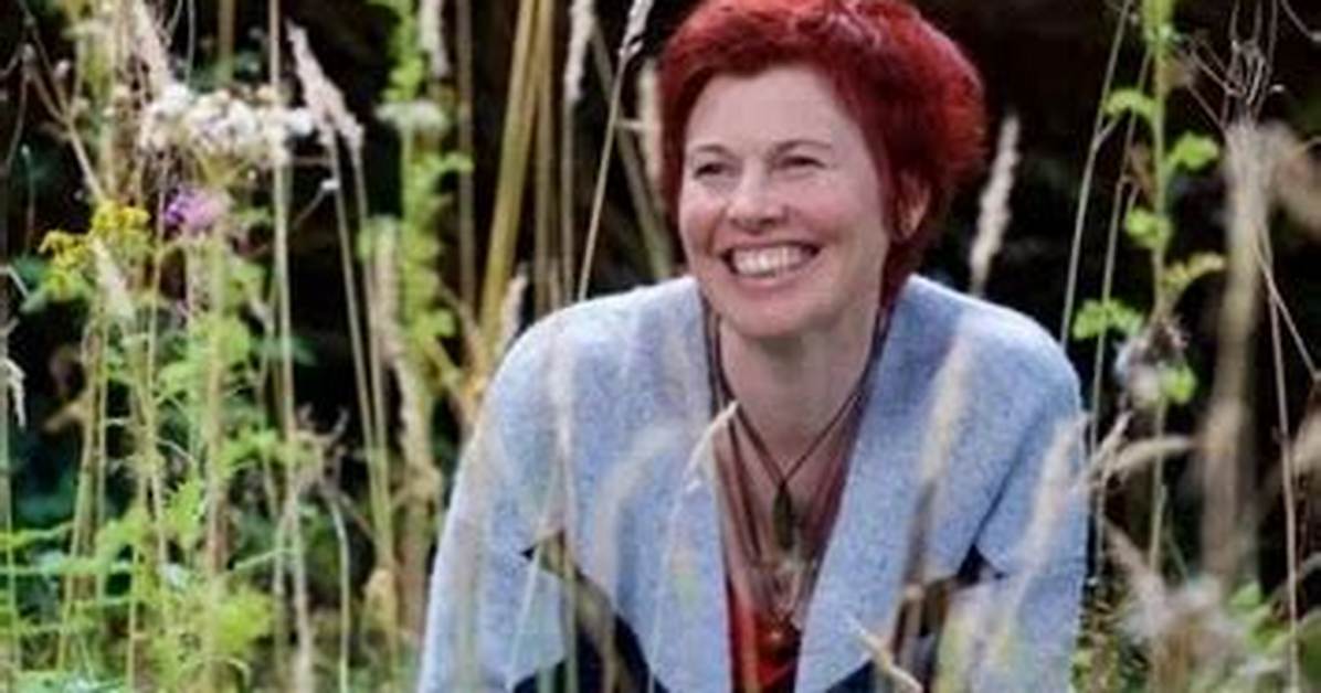 Beverly Root Bio (Wiki)
