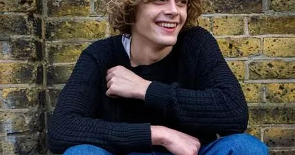 Billy Barratt