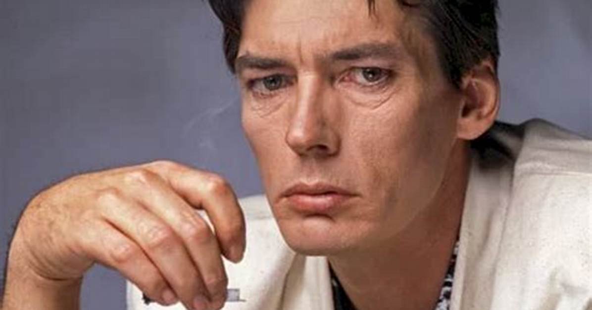Billy Drago Height