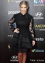 Bindi Irwin Height