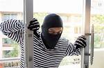 Burglarize