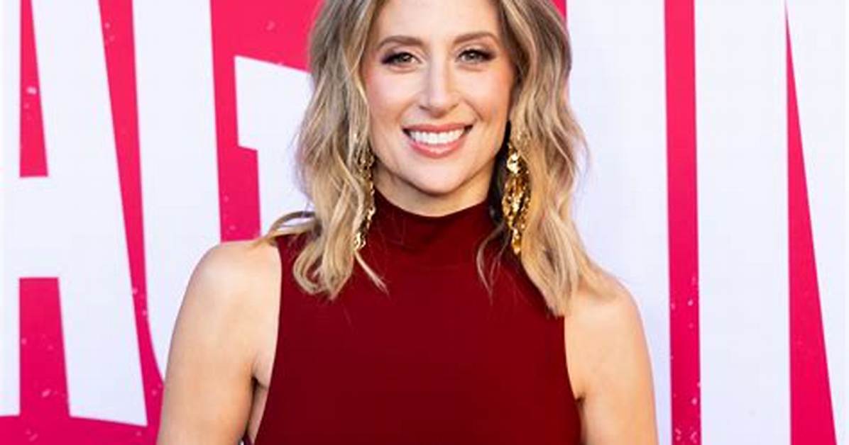 Caissie Levy