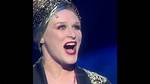Can Glenn Close Sing?