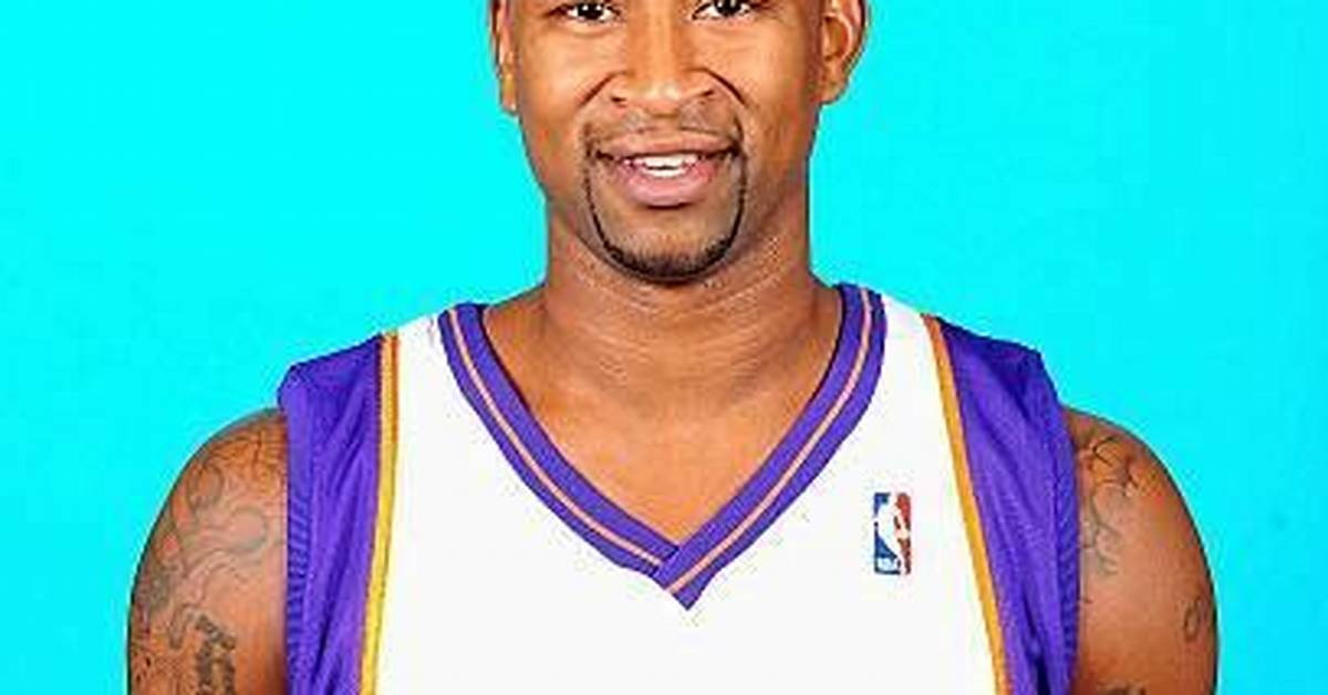 Carlos Powell