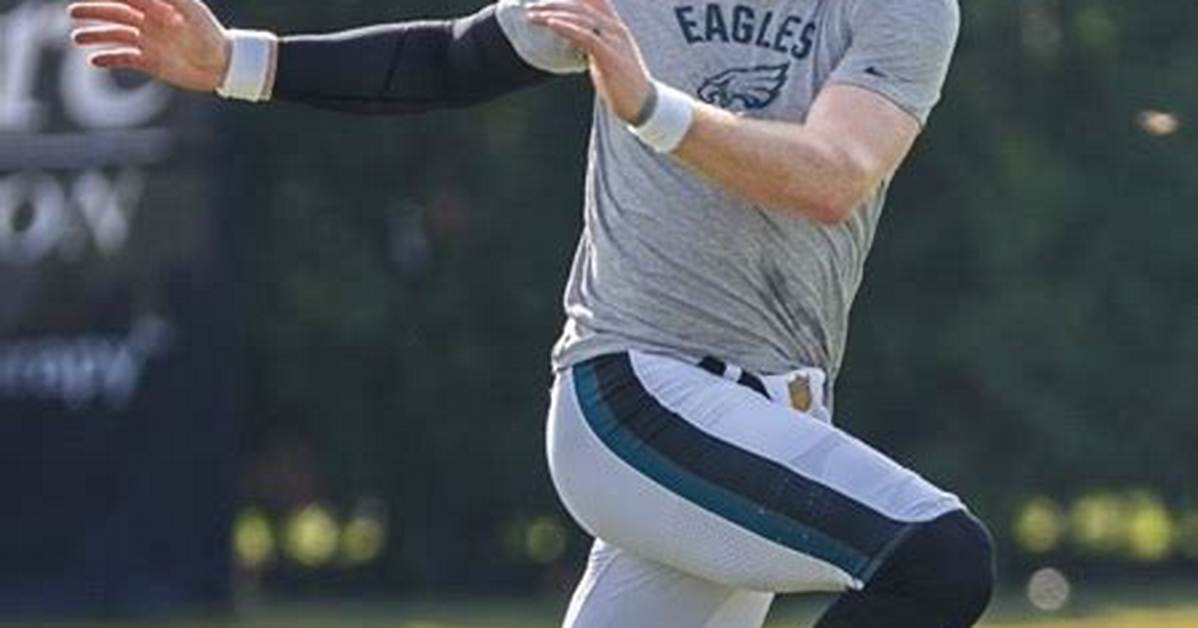 Carson Wentz Height Weight Body Measurements Stats Shoe Size Facts