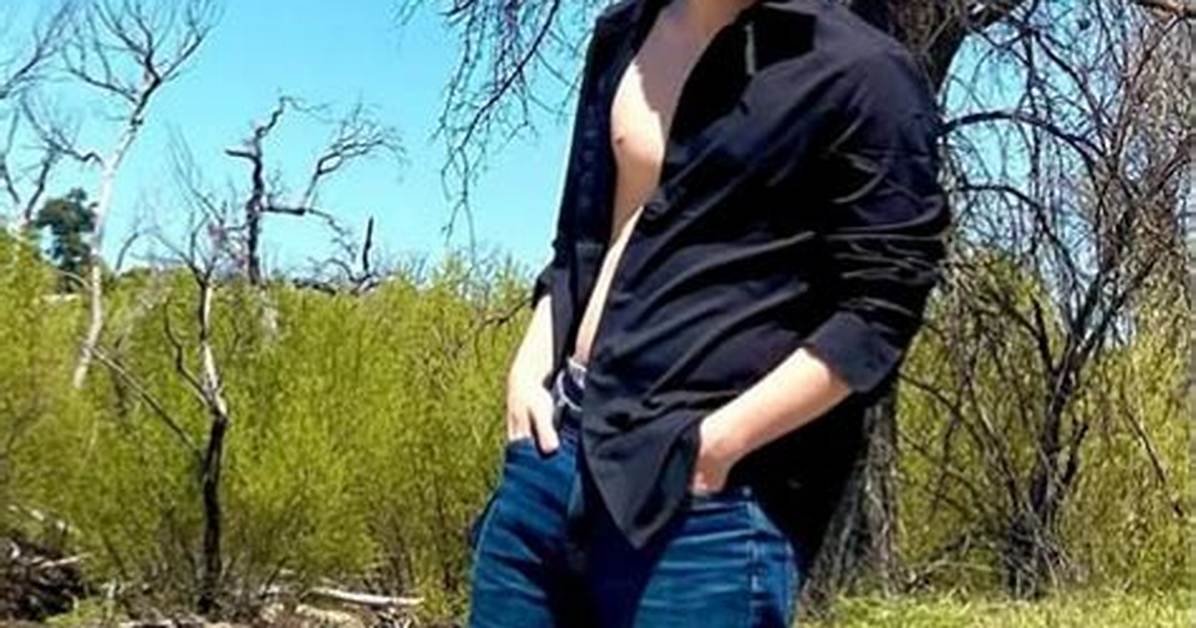 Casey Simpson Height