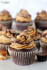 Chocolate Peanut Butter Cupcakes - Celebrating Sweets
