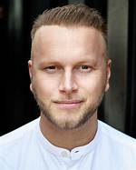 Chris Barton (Actor)
