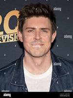 Chris Lowell