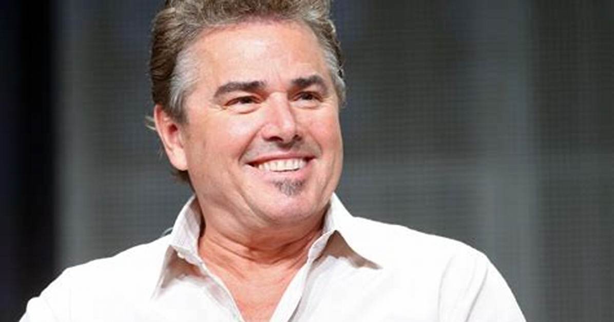 Christopher Knight