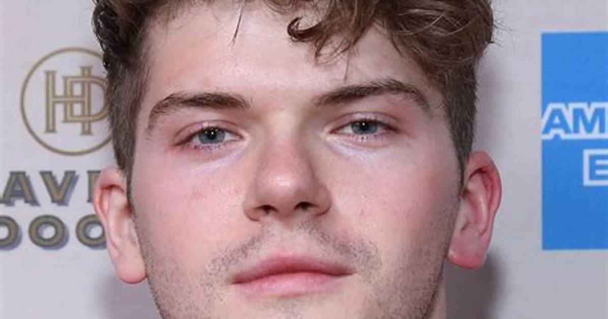 Colton Ryan