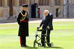Confer Knighthood Upon