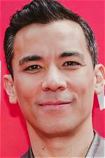 Conrad Ricamora