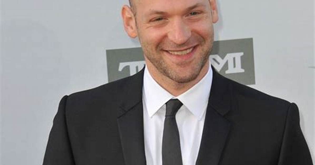 Corey Stoll