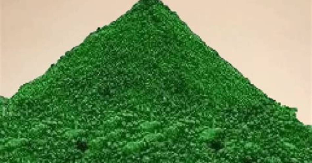 Cr2O3