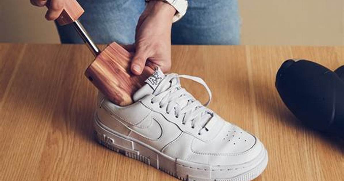 Creasing Shoes