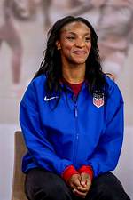 Crystal Dunn