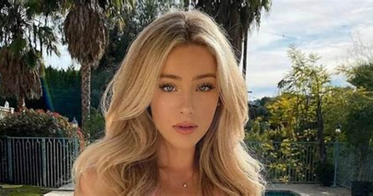 Daisy Keech Height