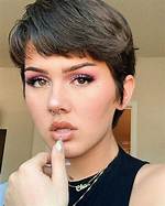 Daisy Taylor