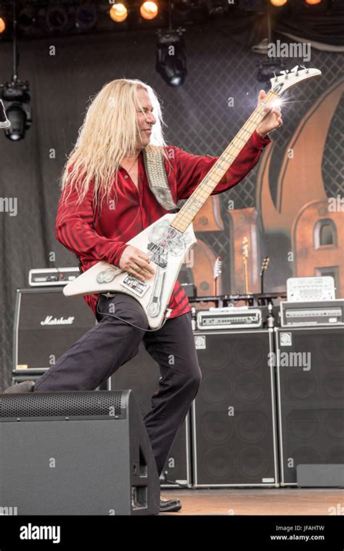 Dana Strum