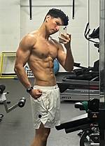 Danny Ramirez Height