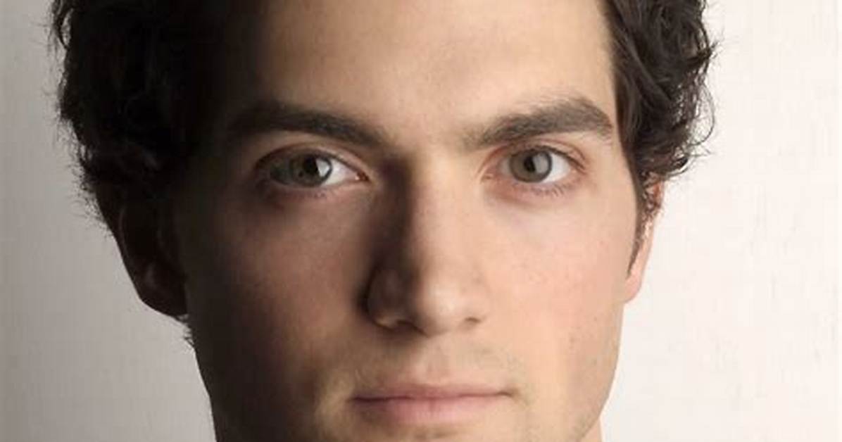David Alpay