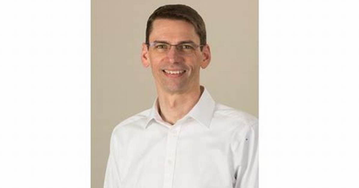 Derek Bouchard-Hall