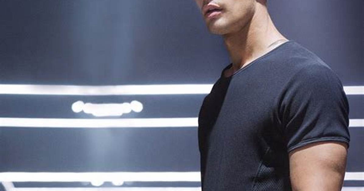 Divergent Actor ___ James