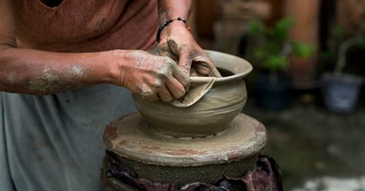 Do Artisans Make Pottery?