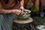 Do Artisans Make Pottery?