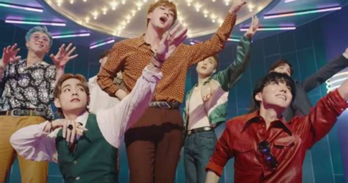 Do Bts Lip Sync?