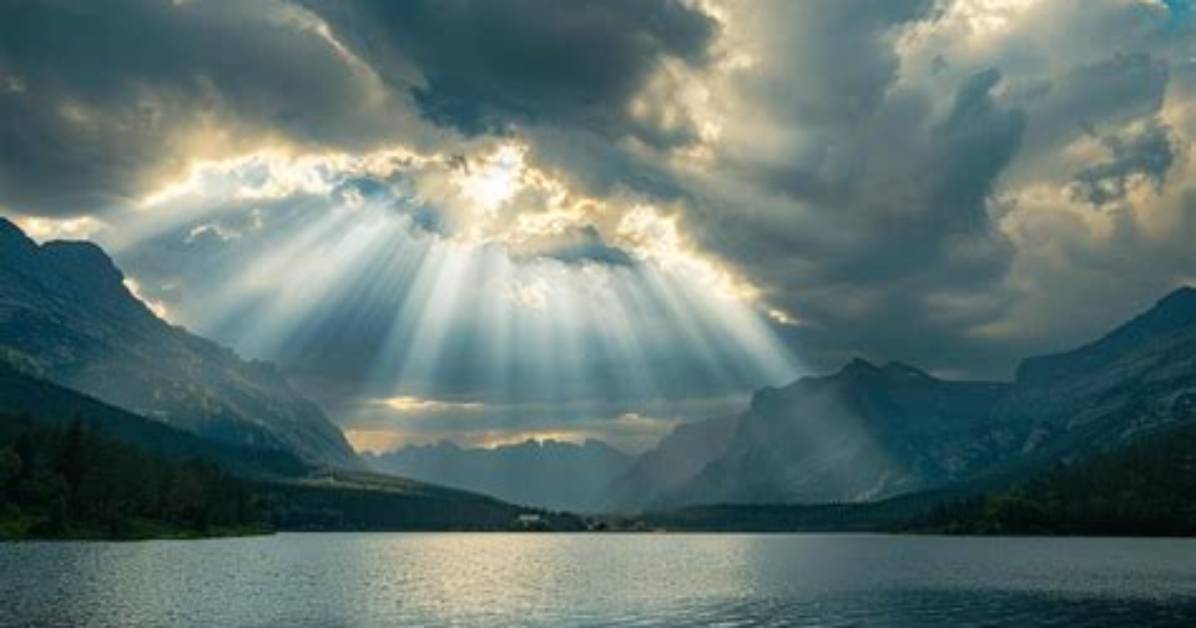 Do Sun Rays Go Through Clouds?